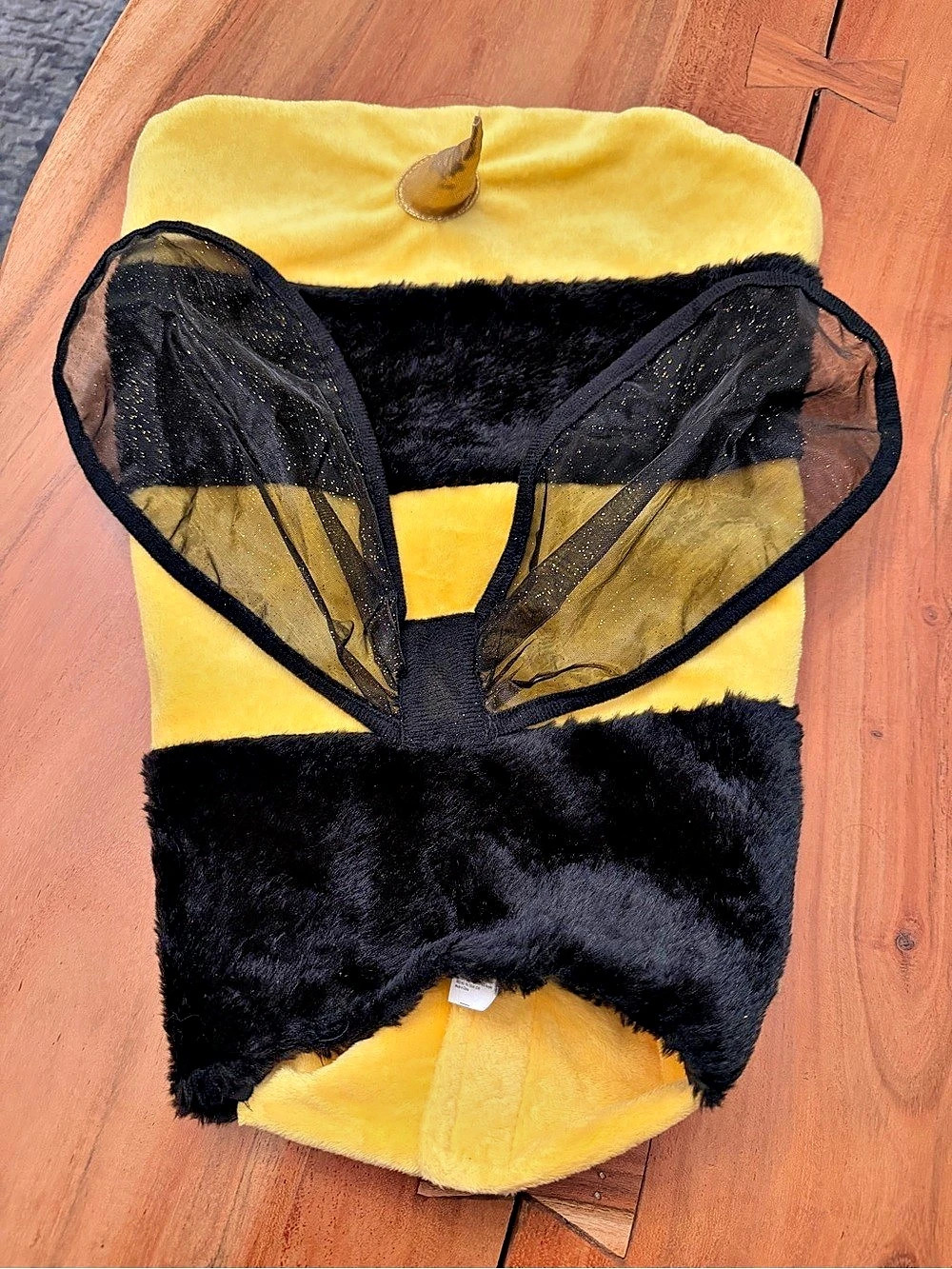 Dog Bumble Bee Halloween Costume Size M 15-23 lbs Black Yellow Wings